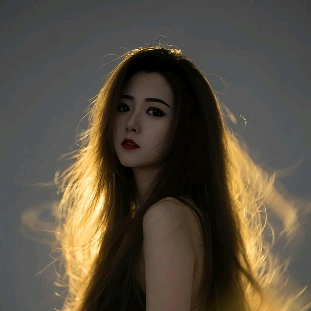 - 人间凑数 ^-^ 🙃
