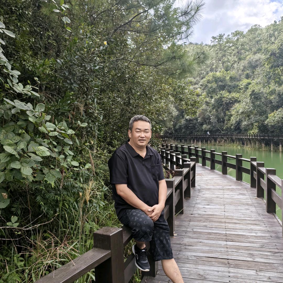 纯情老腊肉