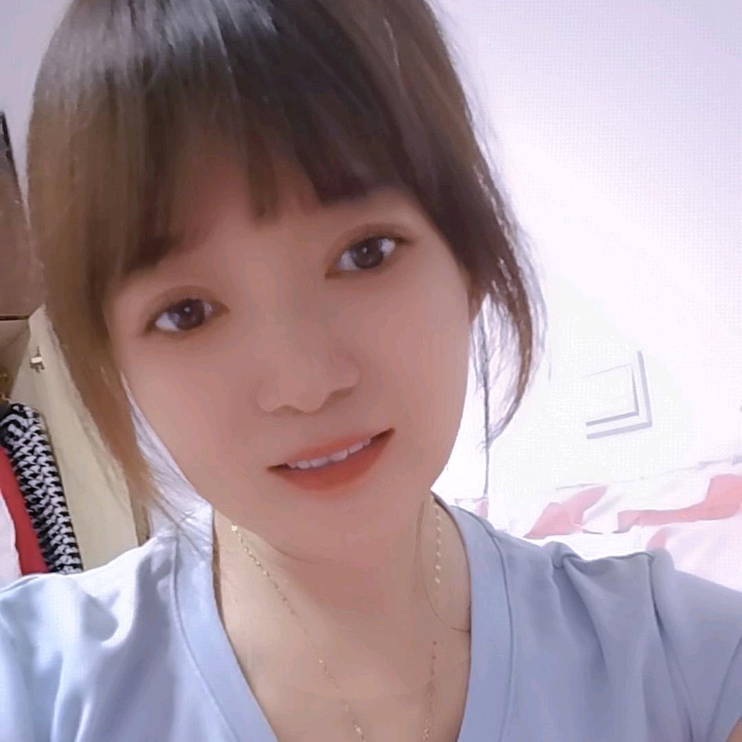 樱小雨🌸没人疼没人爱
