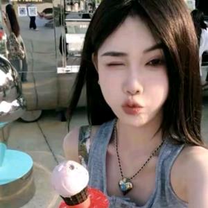 赵小小YIMAO(小众轻奢)