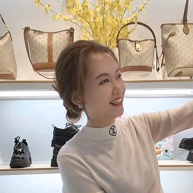 西安艾蘓女鞋波姐