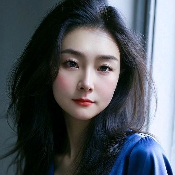 丹妮(｡･ω･｡)ﾉ♡