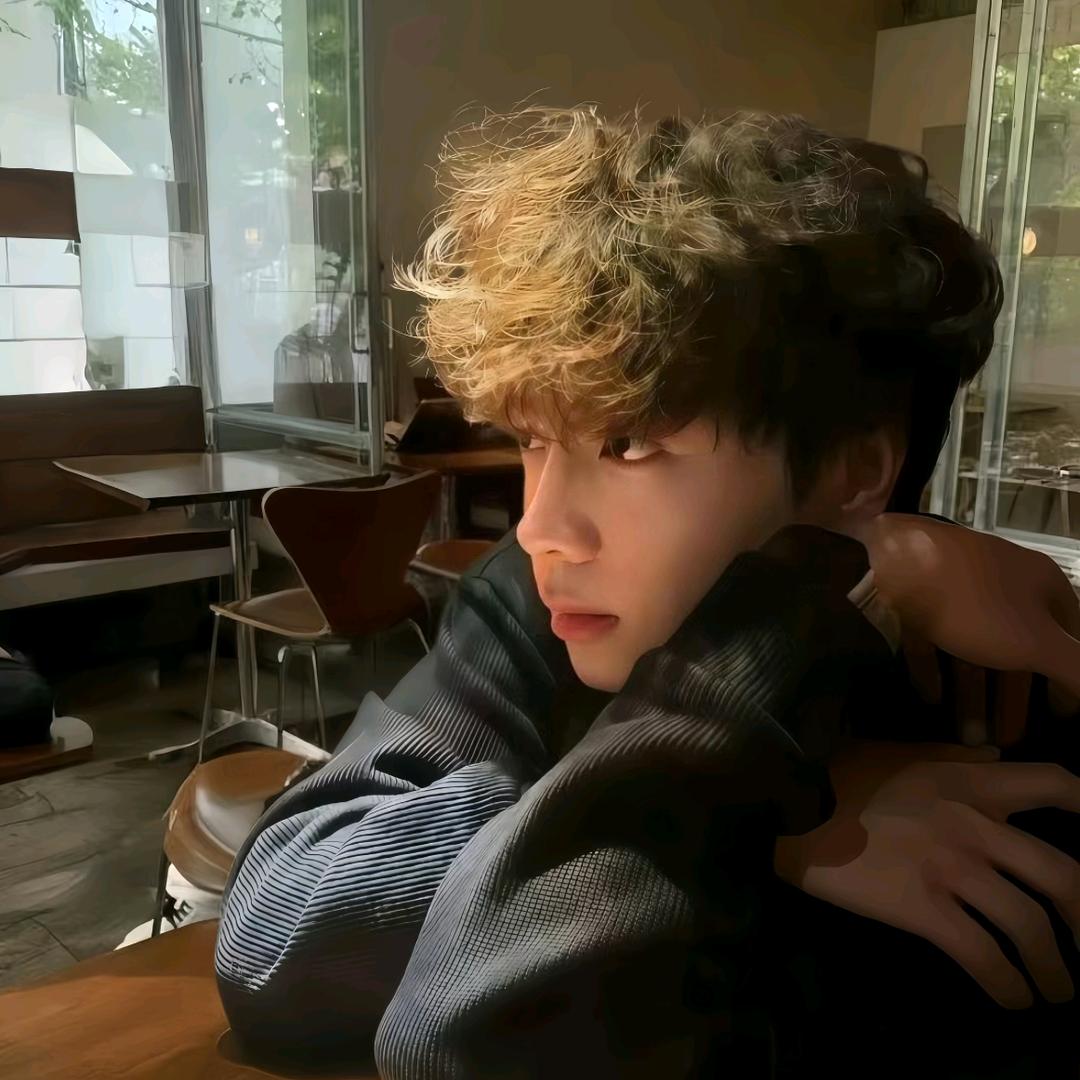 杨丽馨是由智杰主人