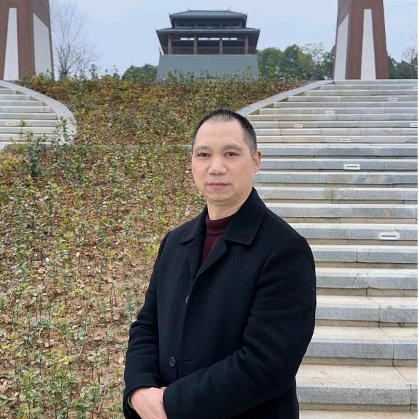 京山华哥聊装修