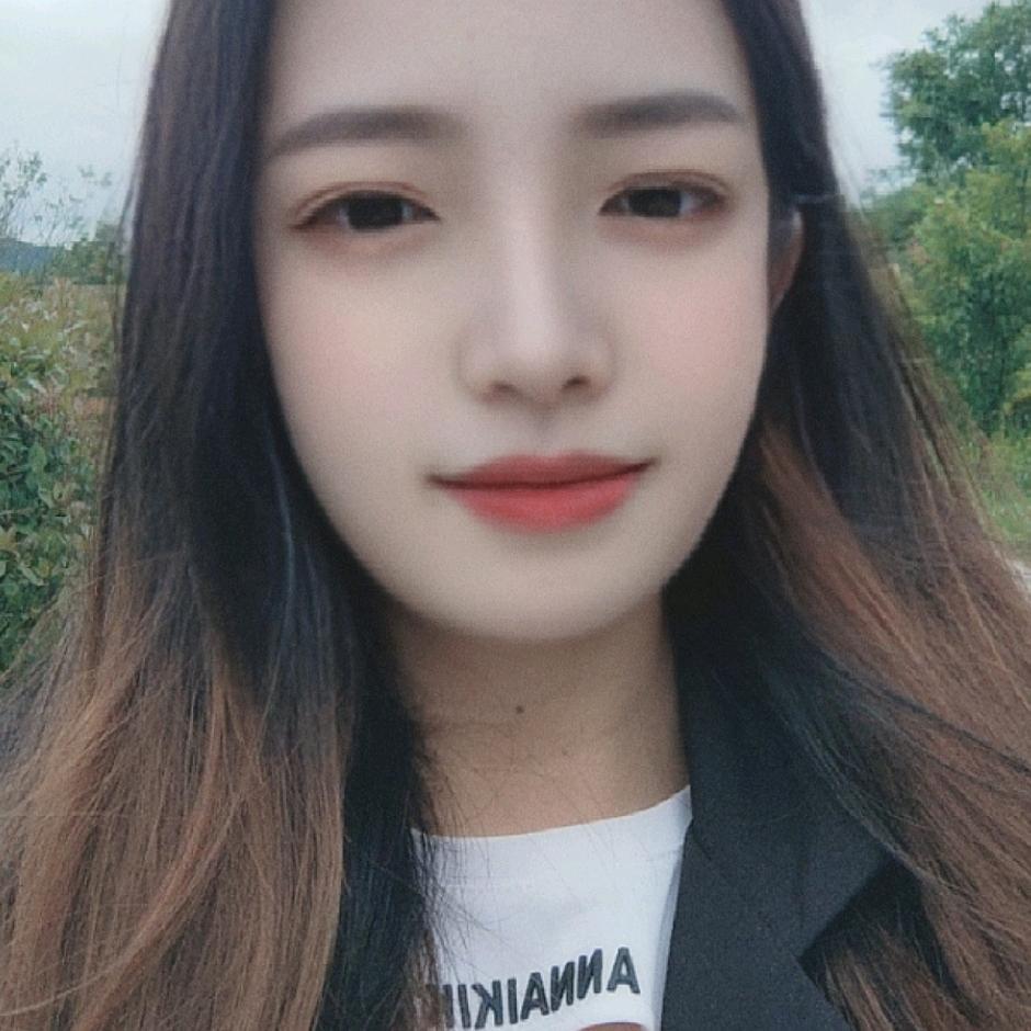 向阳而生🌻🌻