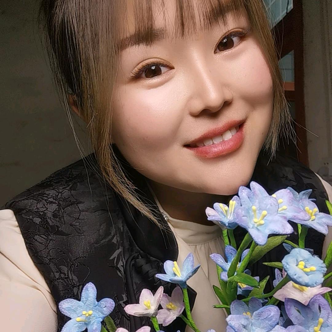 笑笑爱手工 （上午 11.13分）双休