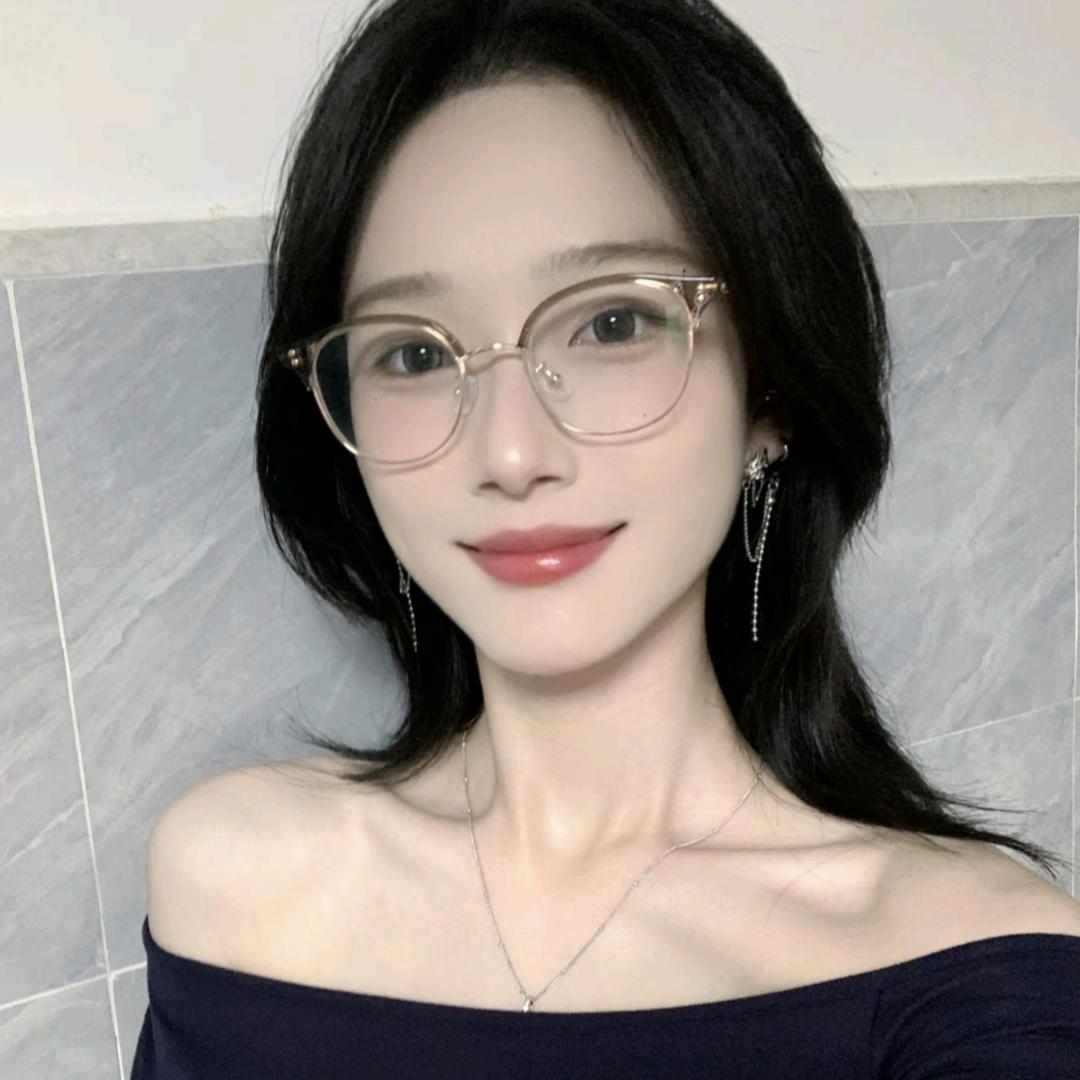 悦悦哄妮