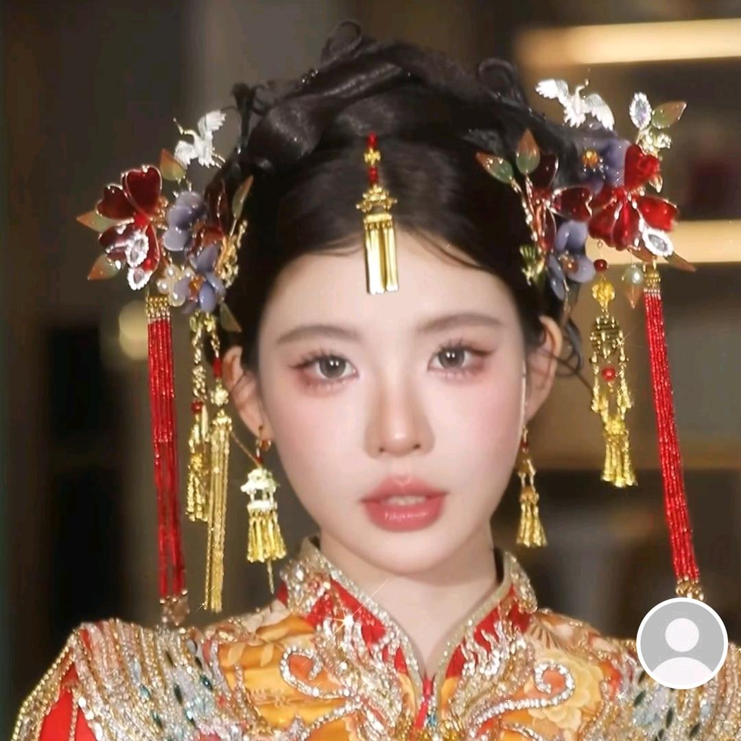 瀚元高端秀禾头饰