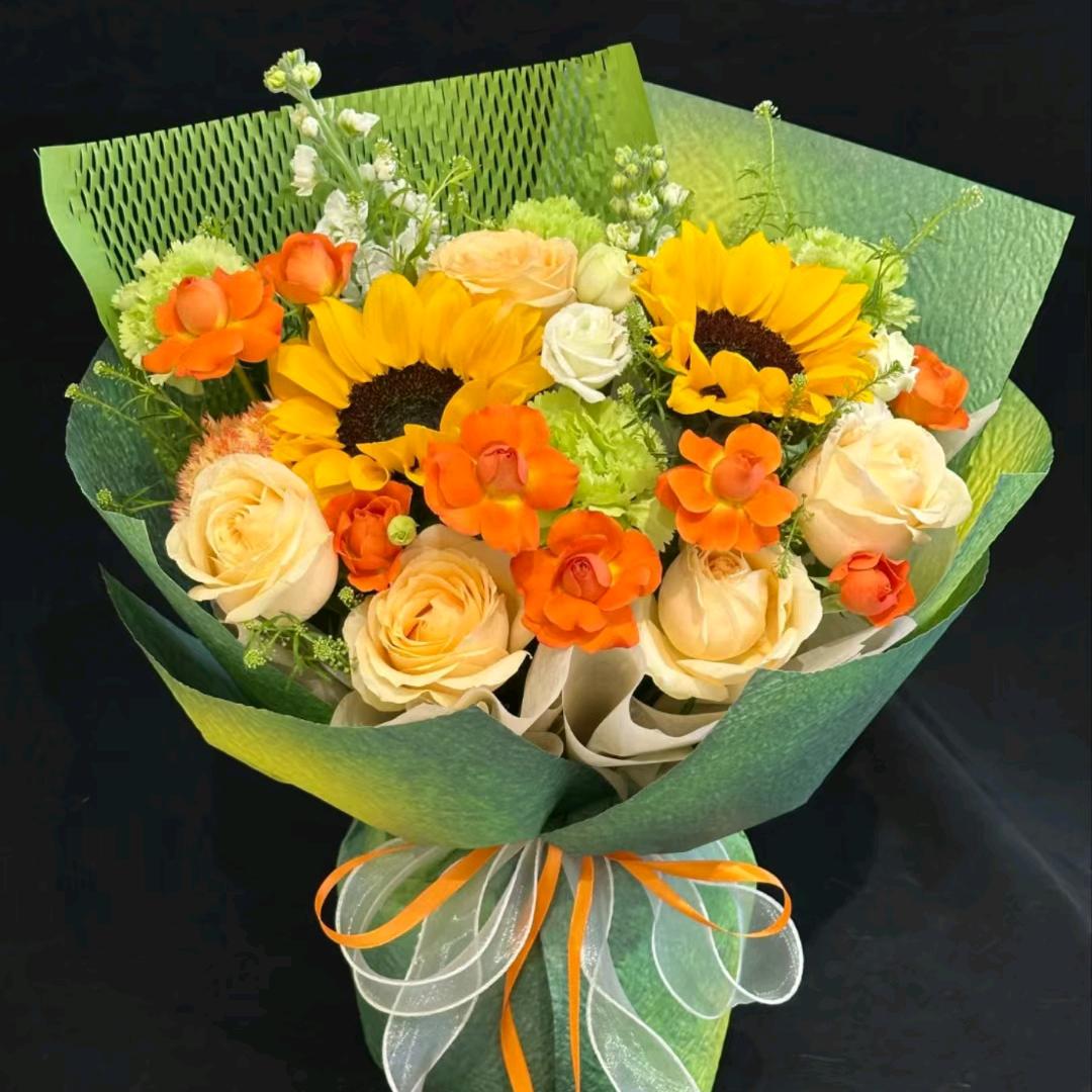 《花蓓》鲜花批发，花束预定中