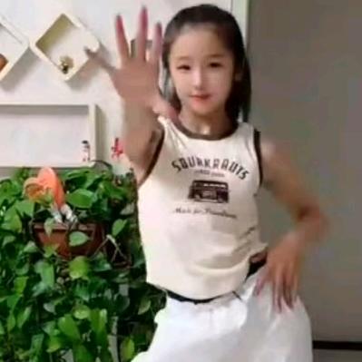 @快乐女孩(连赞拉黑)