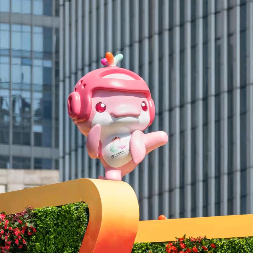 眼睛瞪得像铜银