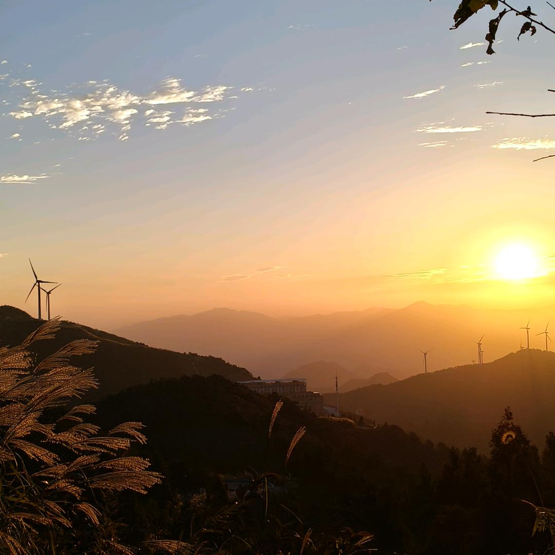 开槽、开孔、切门洞