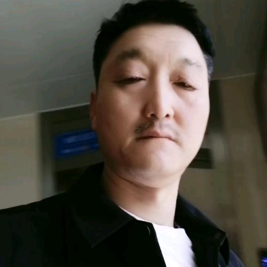 胡