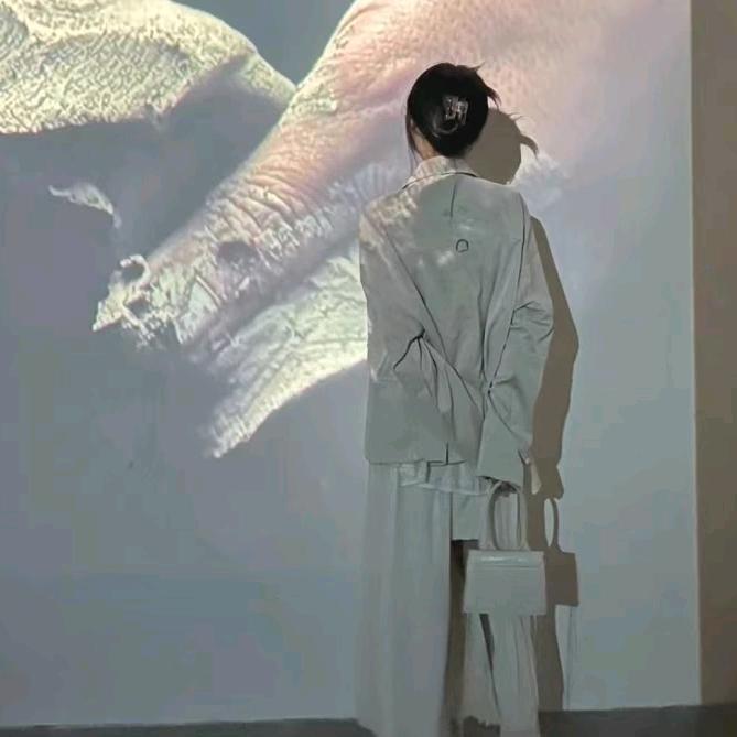 丫头已婚（平平淡淡才是真）