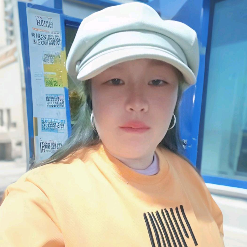 。໑ຼₒ₂₃ღ᭄。梅梅🕊