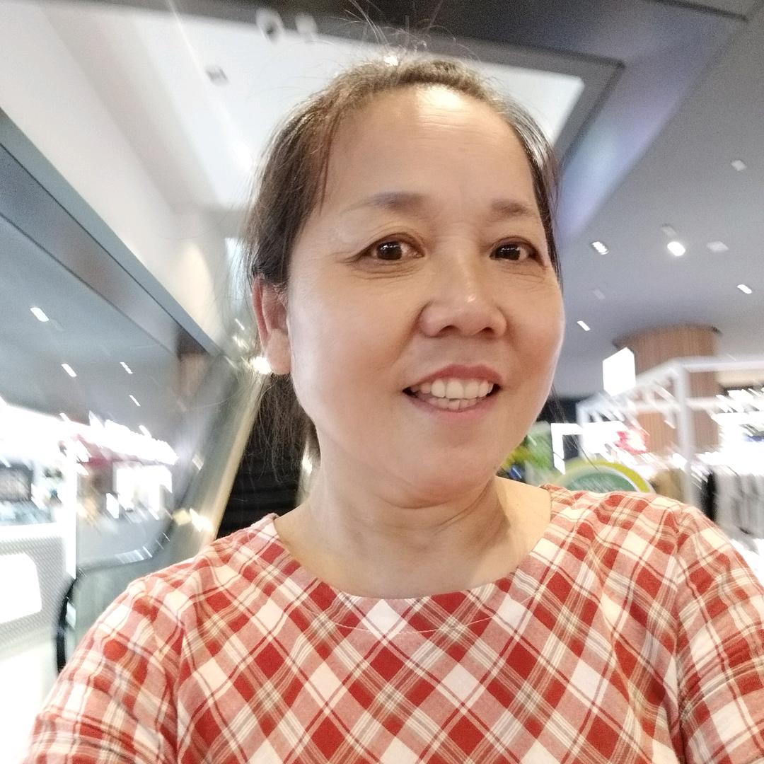 翠翠（实惠百货店）