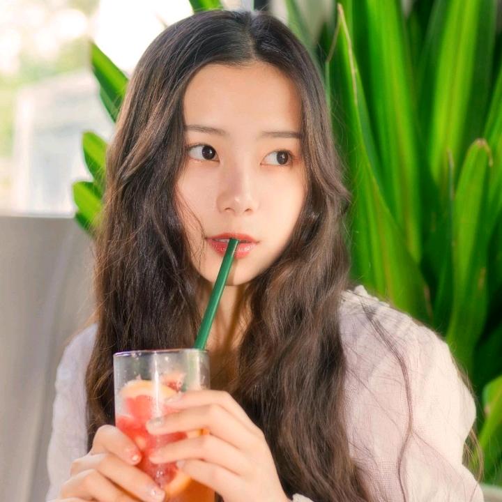 伤感小妹