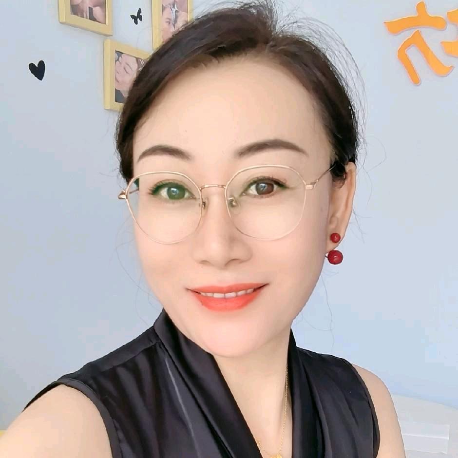 呼市中泥坊曹美丽