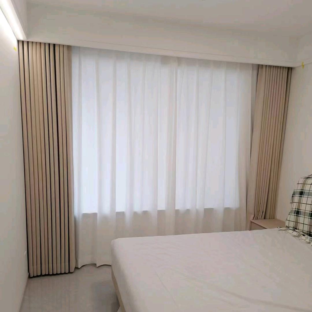 在西安卖窗帘的小韩