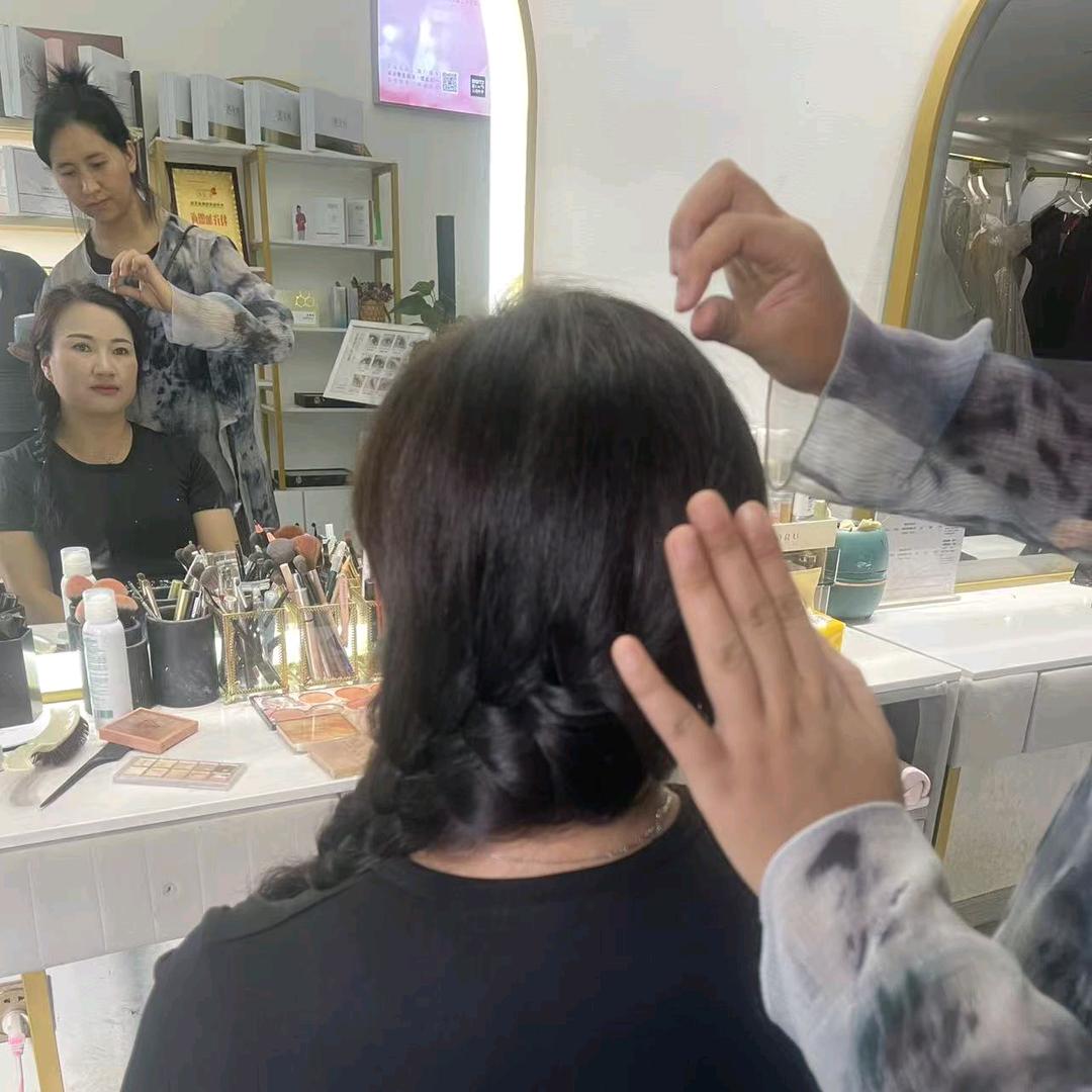 落花伊人