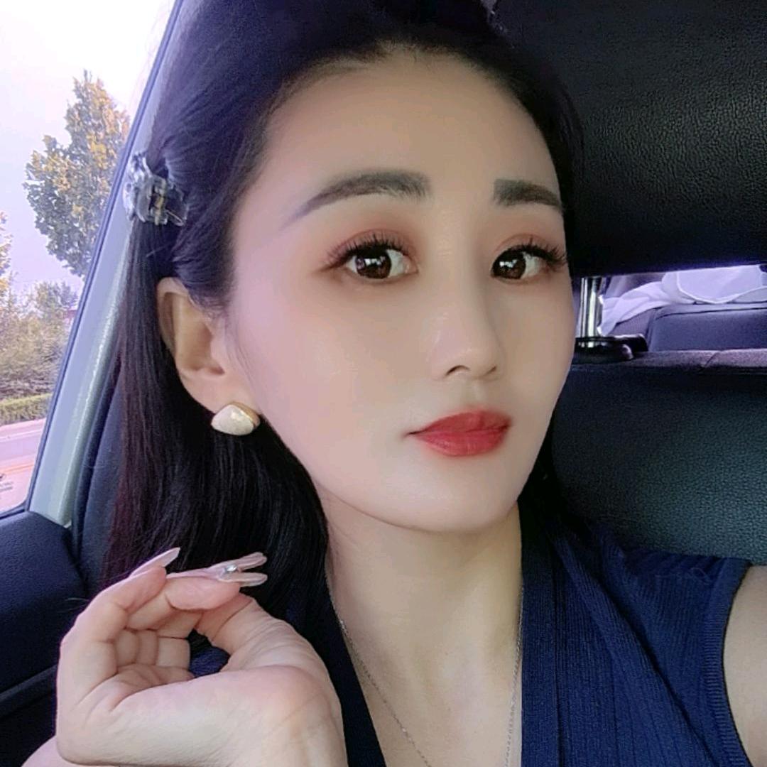李小悦