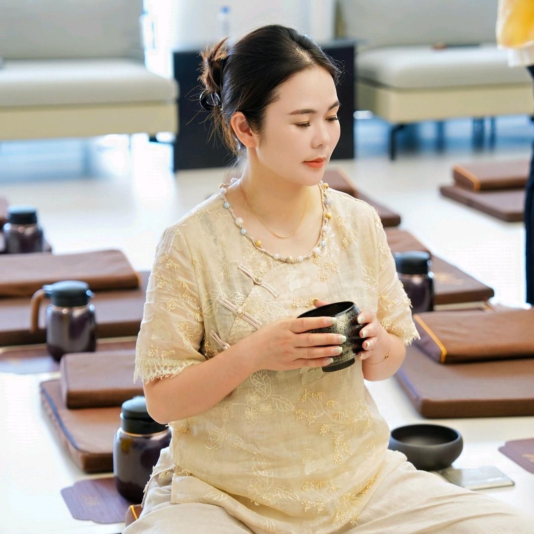 三碗晨茶🍵小谢