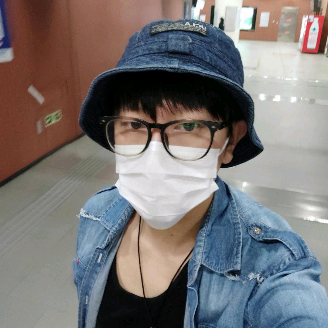 半糖传媒经纪人柏川
