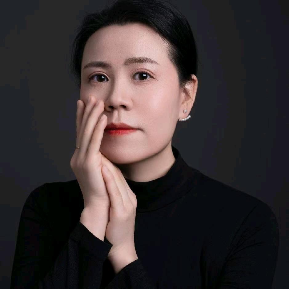 王红梅瑜伽馆静静老师