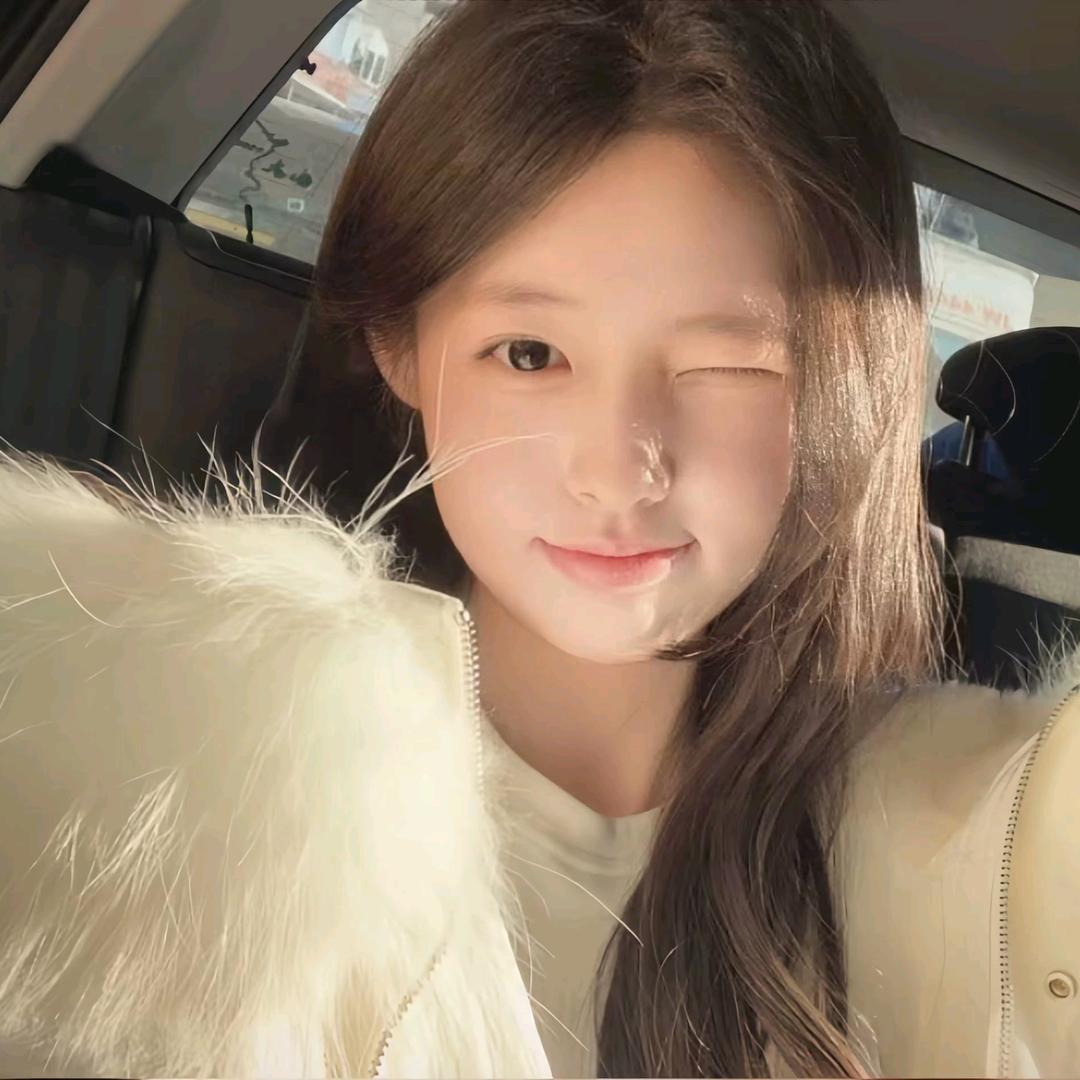 ʰᵉˡˡᵒ𝙠𝙞𝙩𝙩𝐲