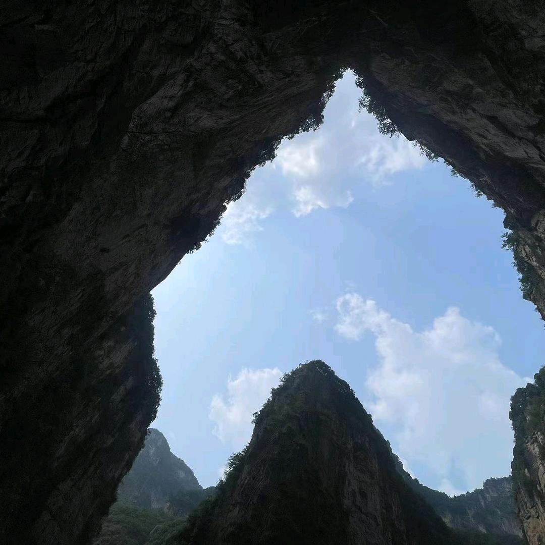 向前看……