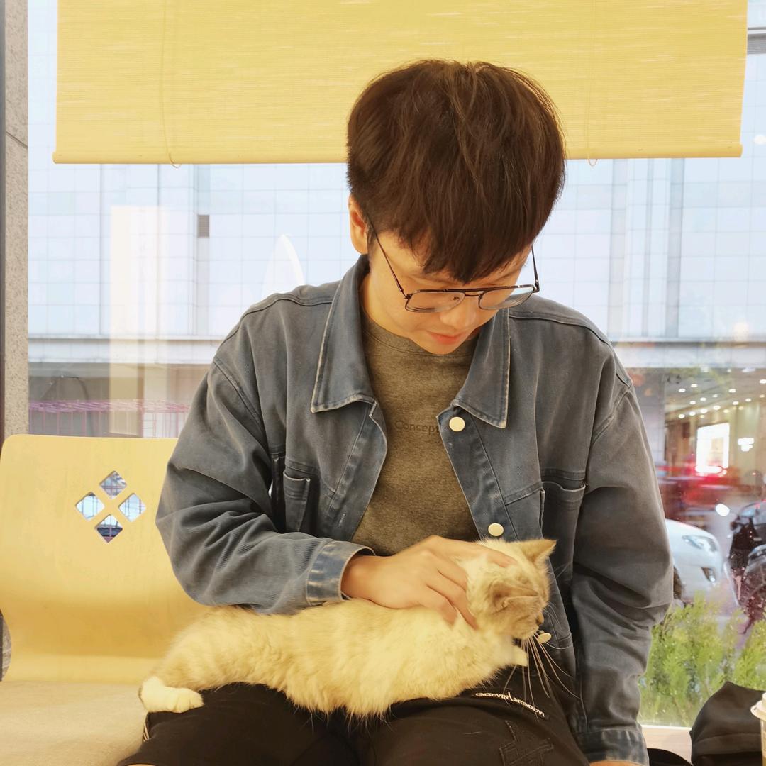 嘉辉zzz