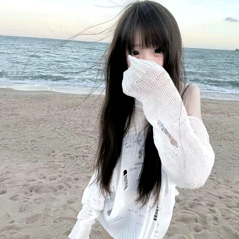 初 見