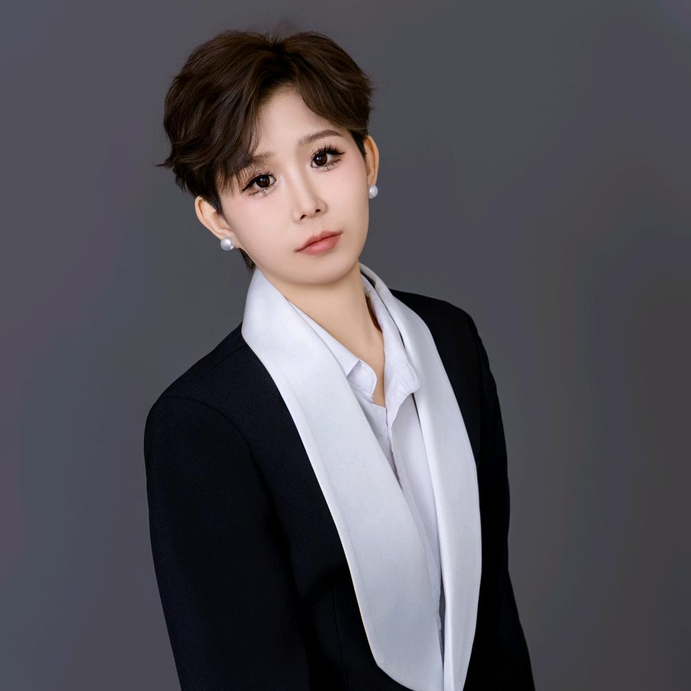 看，触手不及的远方。