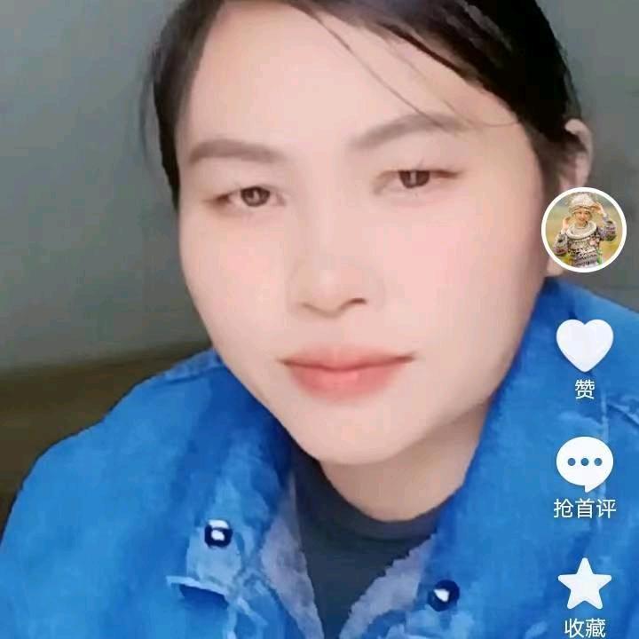 心里有苦，也要笑着面对