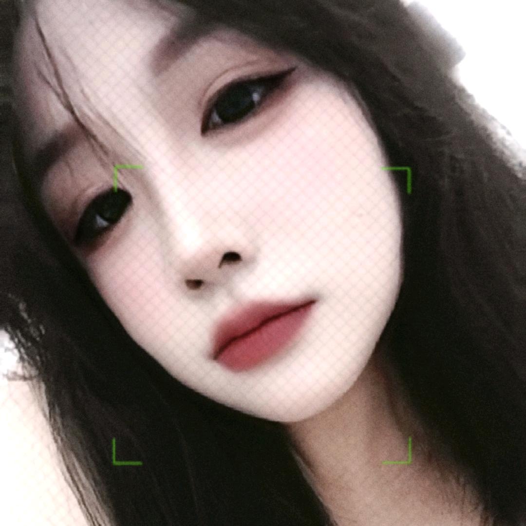 卖女孩的小火柴🌈