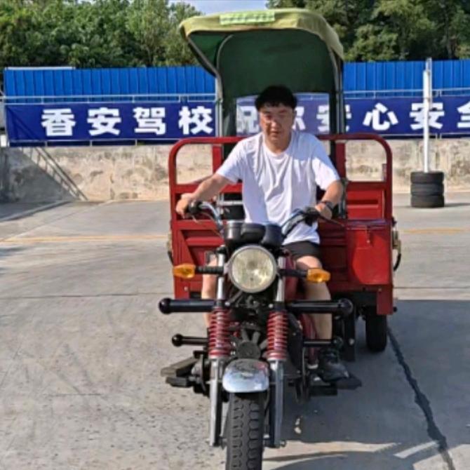 成都摩托车考场～林教练