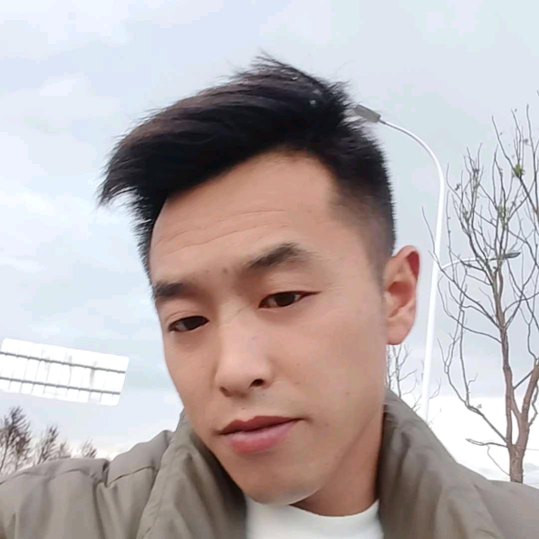 彼岸花开身上纹，从此再无意中人