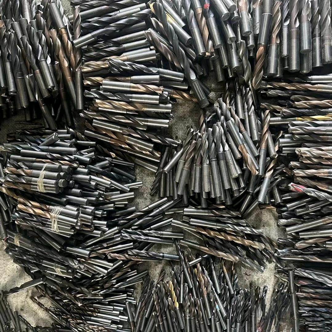 诚信靠谱终端回收钨钢、钼、锡、镍、钛！