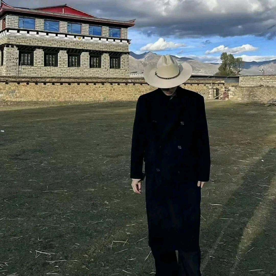 胖瘦哥俩服饰