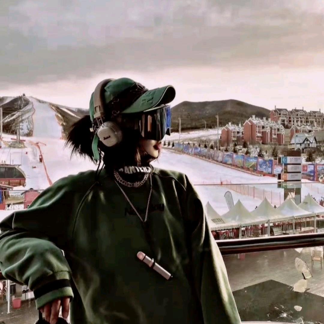 Miss👸.Wღang༠YAOYAO❤