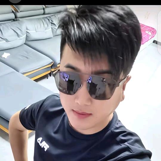 永兴小于哥众信诚二手车