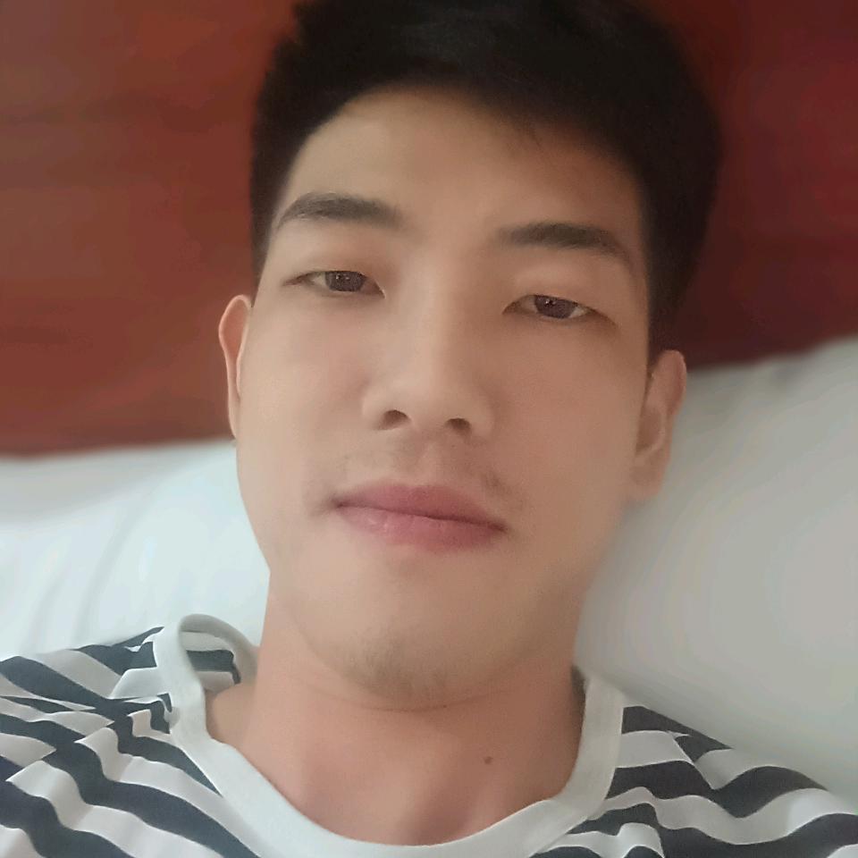 谁是梦中的老婆😁