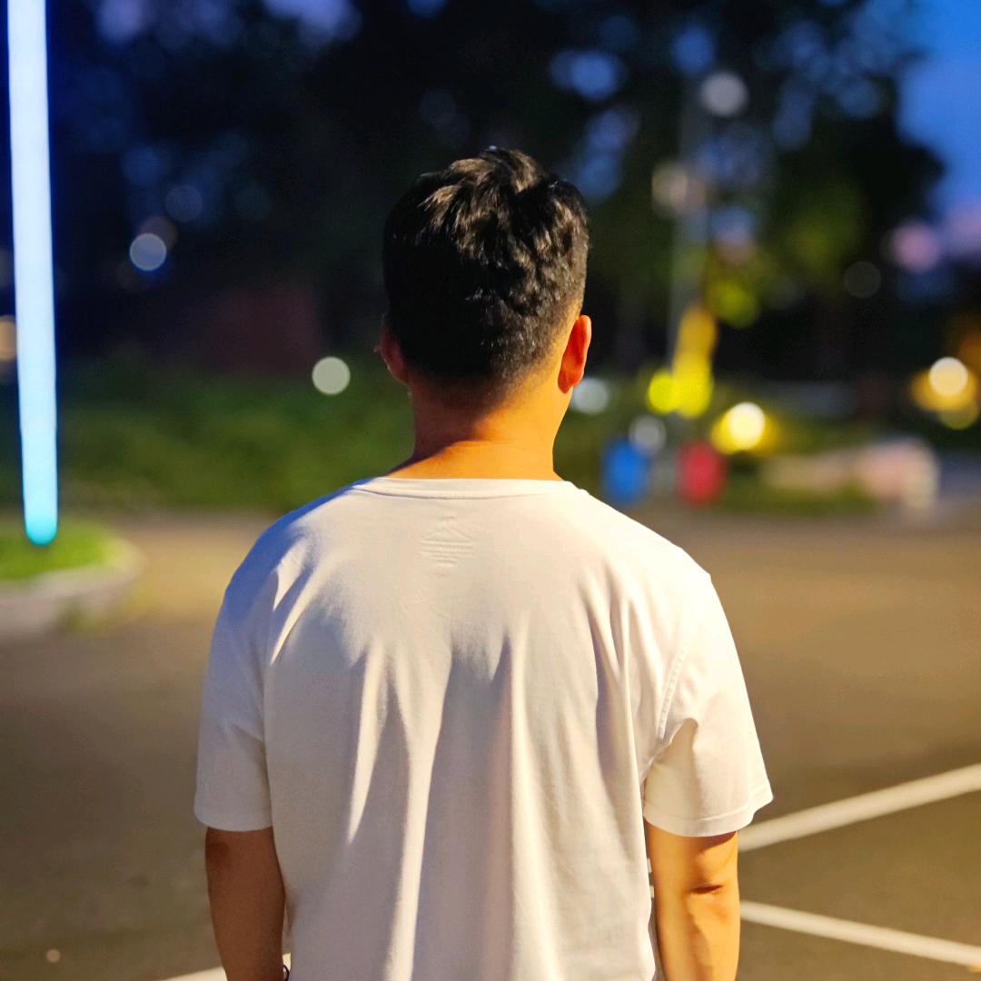指着↘心说疼