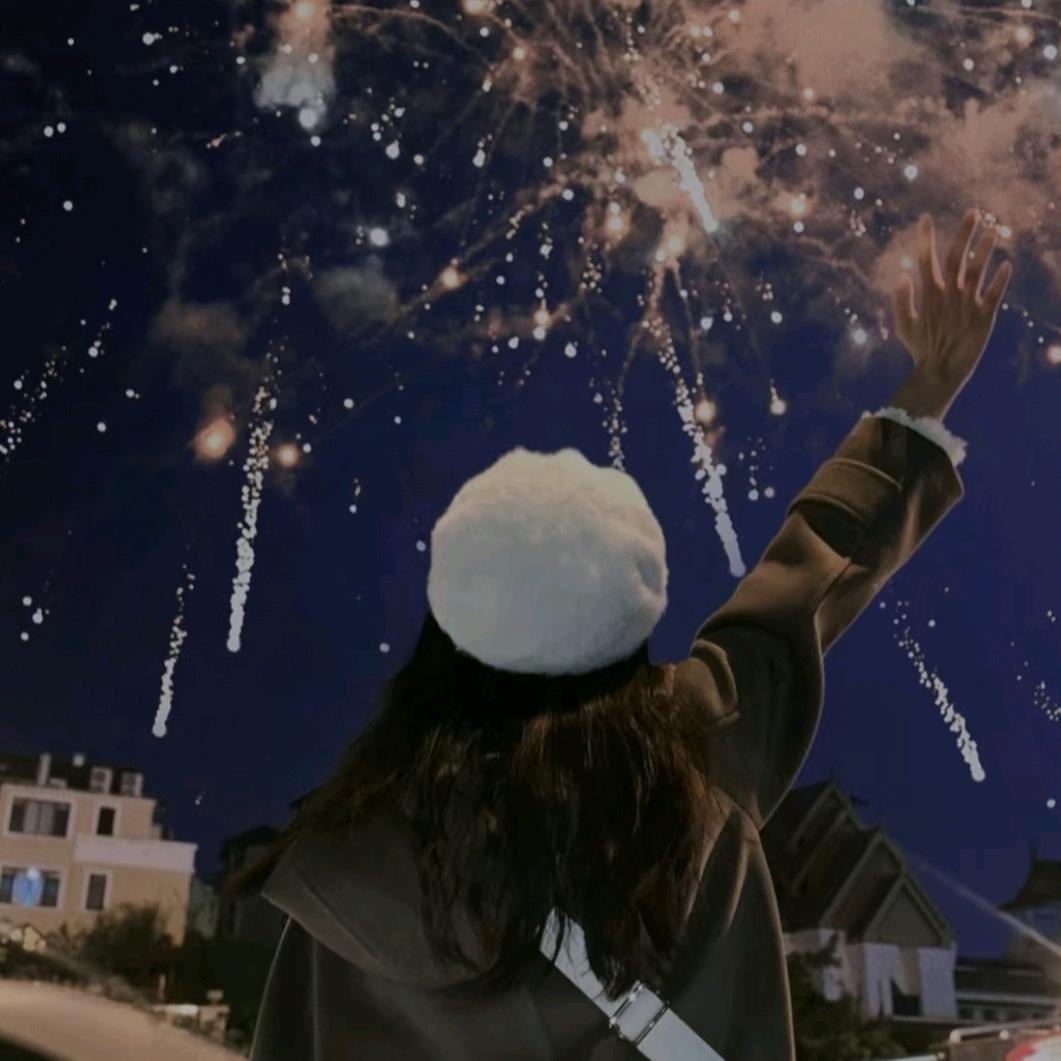 星野ᡣ 𐄁ᢦ𐄁 ꛁ