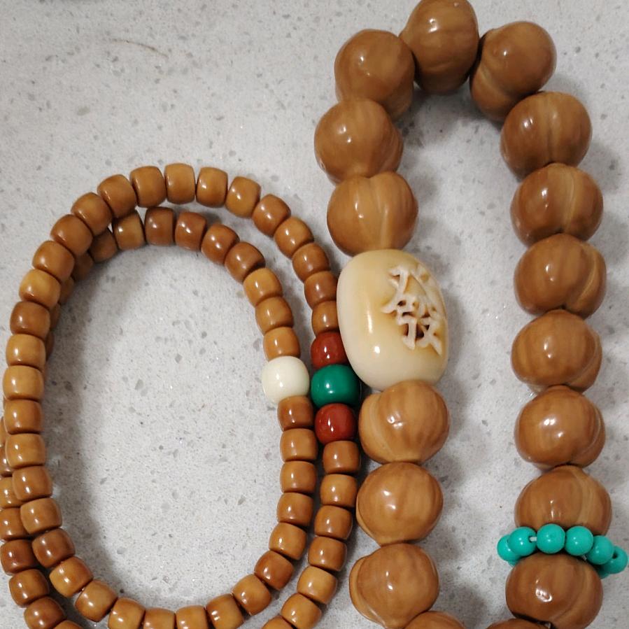 三哥૮₍˃̶ꇴ˂̶₎ა