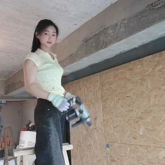 舒城女木工徐二妹