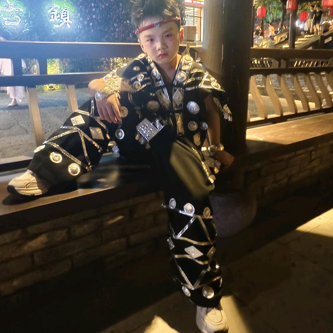 总有刁妇想睡朕🐒