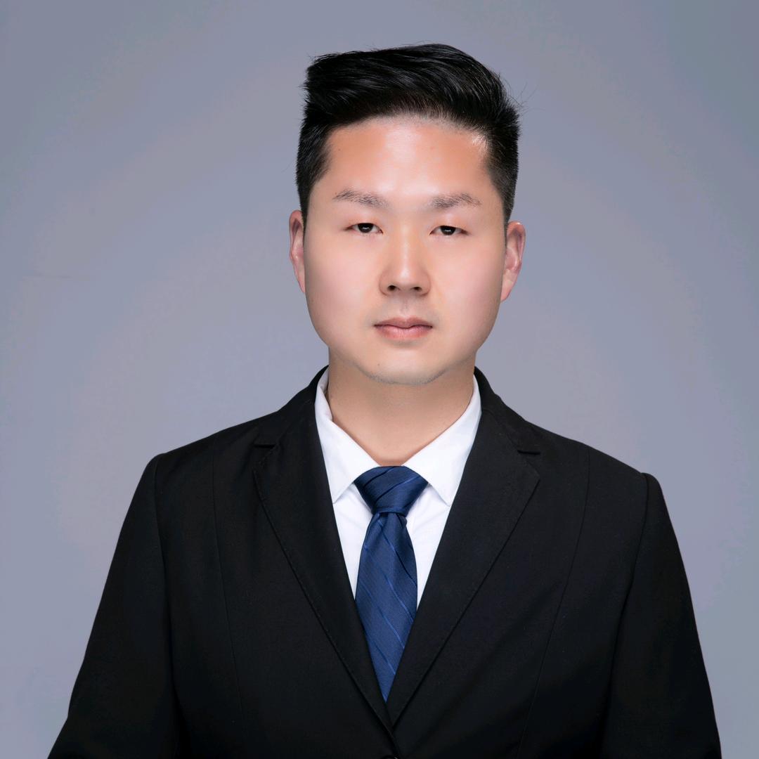 南阳房产人 刘财