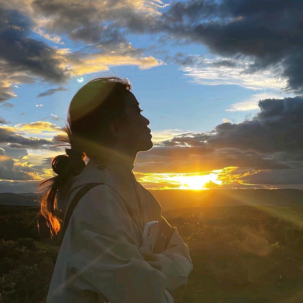 小杨同鞋（在苗寨）