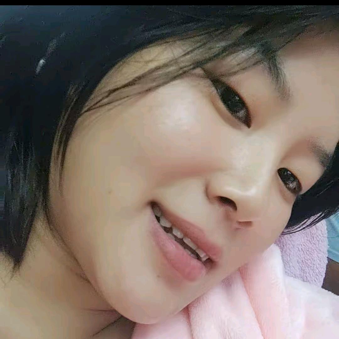 💔💔အဖြည့်ခံ💔💔